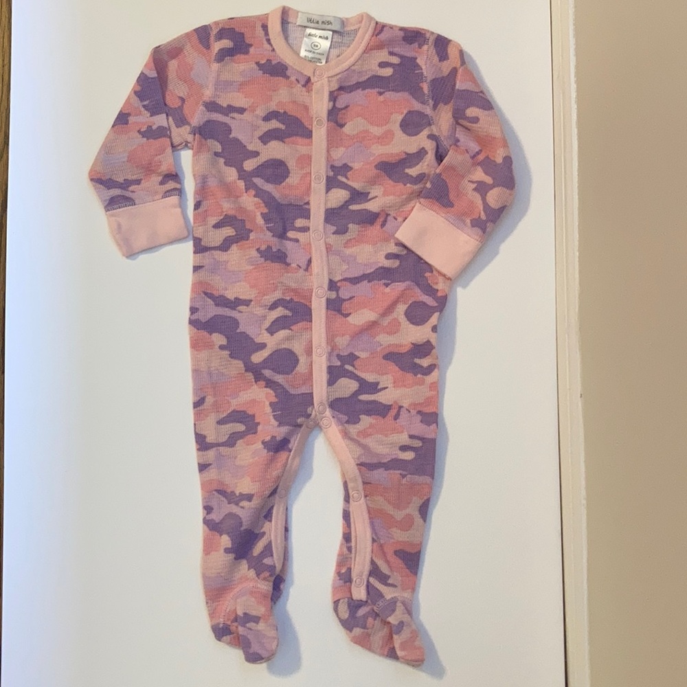 Little Mish Pink Camo Sleeper 9 months NWOT